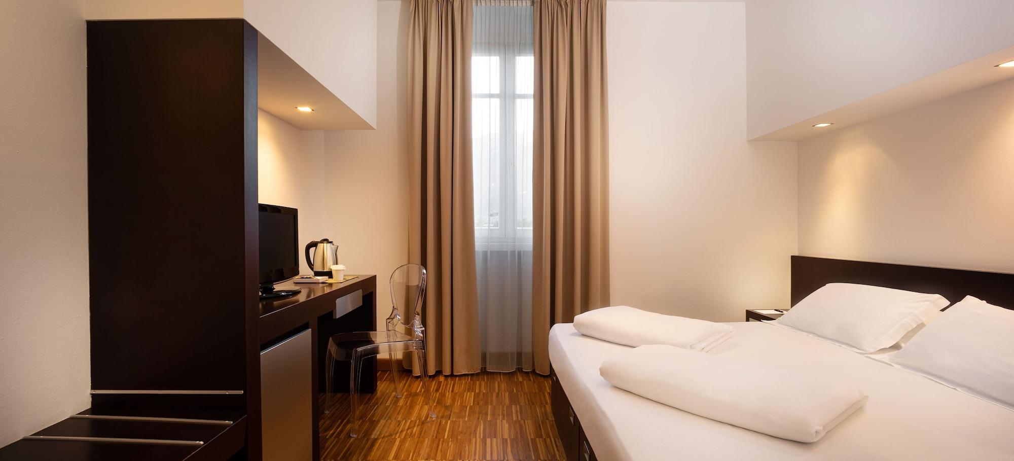 Hotel Astoria